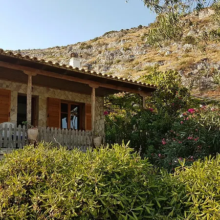 Shipwreck House * Agios Nikolaos (Zakynthos)