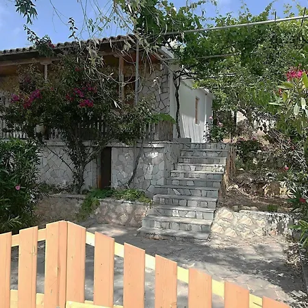 Shipwreck House Daire Ayos Nikolaos